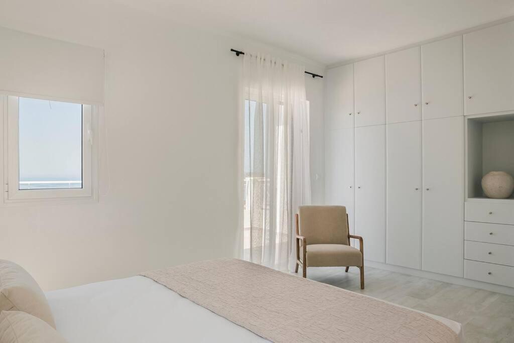 Lourdas White Villa Lourdata  Exteriör bild